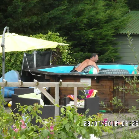 Les Chaumieres Campagnardes